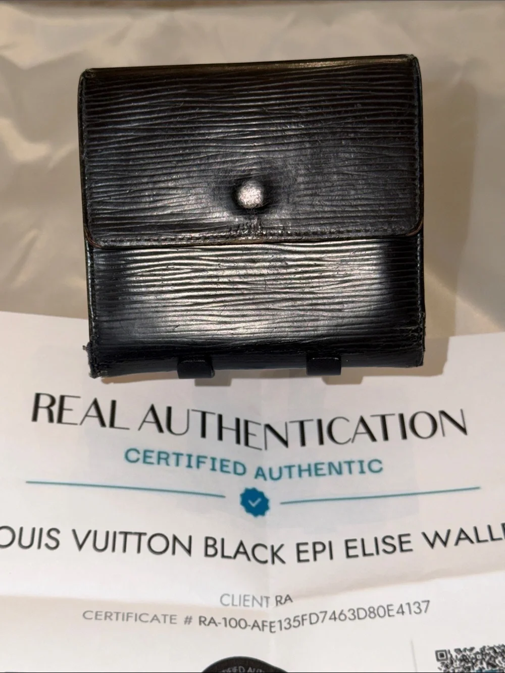 Louis Vuitton Auth Vintage Black Epi Elise Compact Snap Wallet w COA